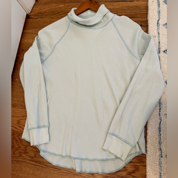 Everlane Pale Mint Green Waffle Knit Shirt Size M Organic Cotton - Picture 5 of 9